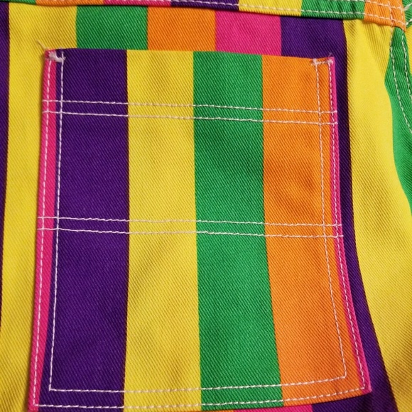 Candy striped walking shorts - Picture 4 of 7